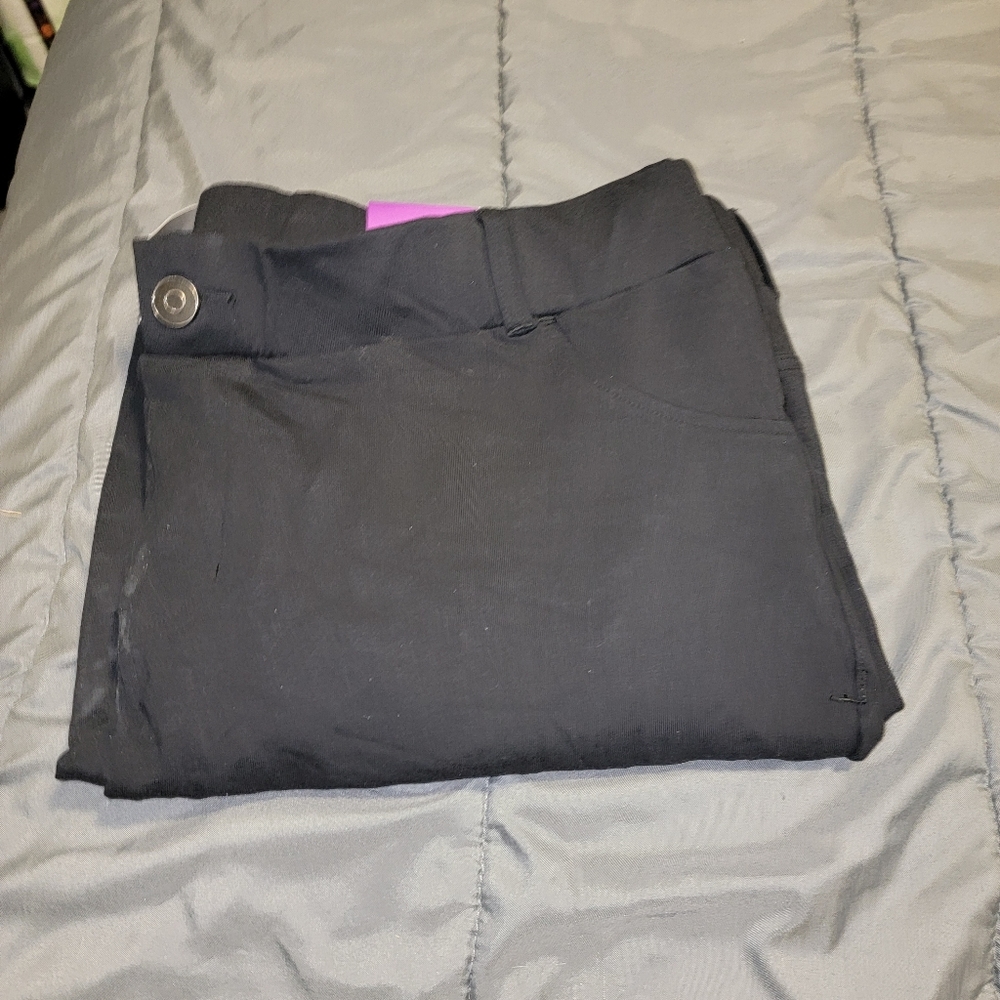 Pants - Picture 3 of 8